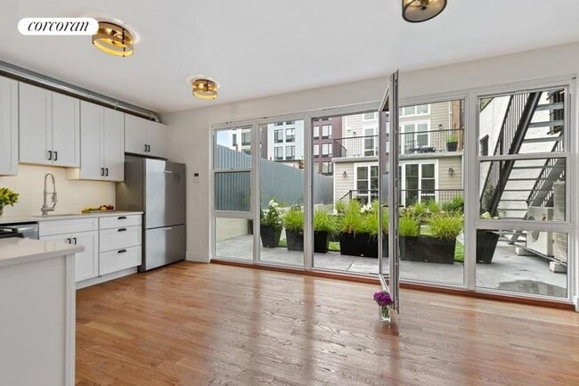 property at 564 President St
