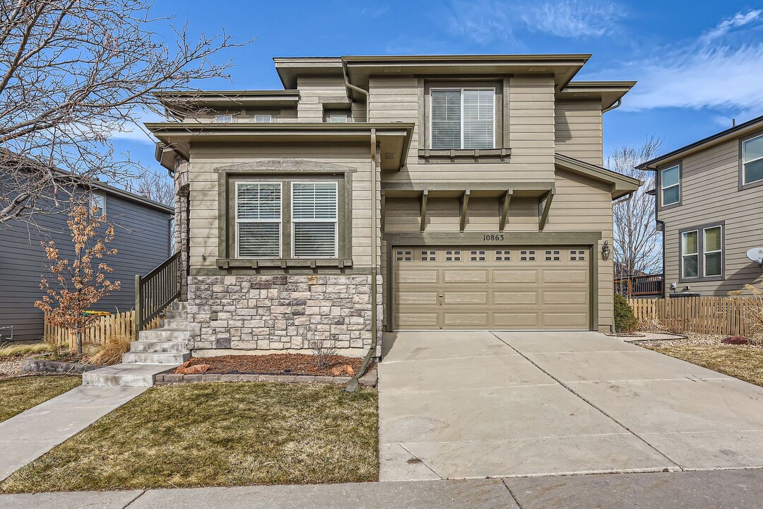 10863 Towerbridge Rd in Littleton, CO - Building Photo