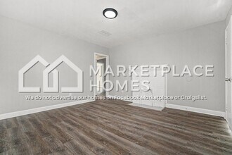 1385 Eason St NW in Atlanta, GA - Building Photo - Building Photo