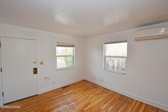 536 La Rue Ave in Reno, NV - Building Photo - Building Photo