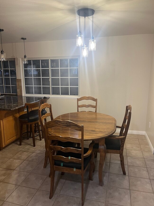 17272 Golden View Ln in Huntington Beach, CA - Building Photo - Building Photo