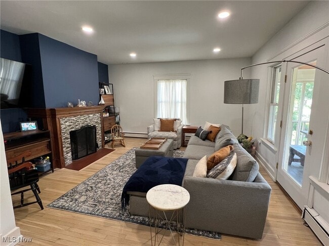 2877 Hampshire Rd in Cleveland Heights, OH - Building Photo - Building Photo