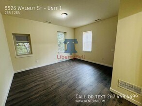 5526 Walnut St-Unit -Unit 1 in Philadelphia, PA - Building Photo - Building Photo