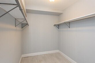 64 Bowers St in Jersey City, NJ - Building Photo - Building Photo
