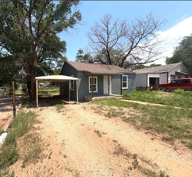 517 W 5th St in Littlefield, TX - Building Photo - Building Photo