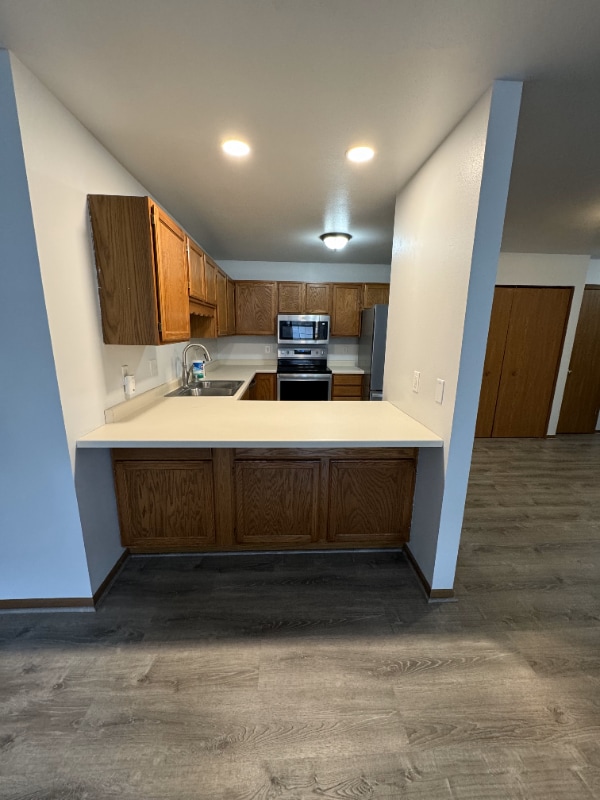 815 Rockingham Ct in West Bend, WI - Building Photo - Building Photo