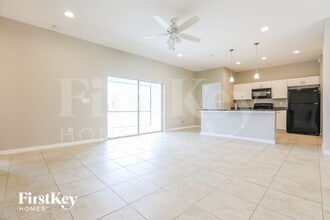 2443 Dalhart Ave in North Port, FL - Foto de edificio - Building Photo