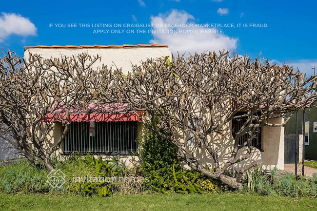 property at 2017 W 65th Pl