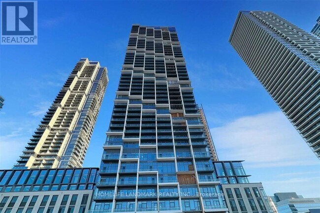 1000-1000 Portage Pkwy