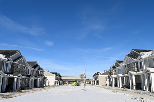 2254 1180 W in Nibley, UT - Building Photo - Building Photo