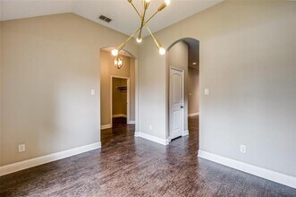 2010 Pueblo St in Dallas, TX - Building Photo - Building Photo