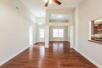 303 Surrey Ct in Bremen, GA - Building Photo - Building Photo