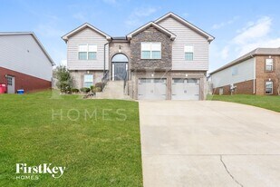 1129 Stillwood Dr in Clarksville, TN - Building Photo