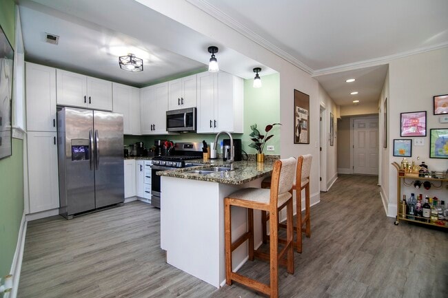 property at 1144 W Pratt Blvd