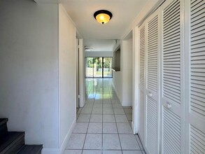 8801 W Sample Rd in Coral Springs, FL - Building Photo - Building Photo