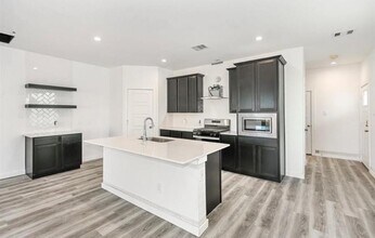 12312 Maria Heights Ct in Houston, TX - Building Photo - Building Photo