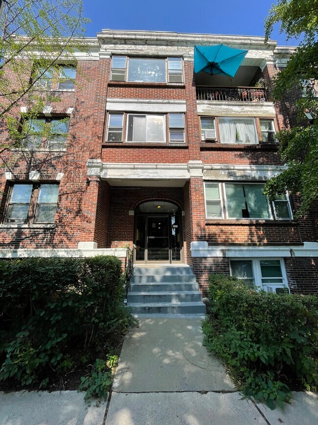 property at 22 Chiswick Rd