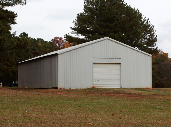 2217 Michael Dr in Raleigh, NC - Building Photo - Building Photo