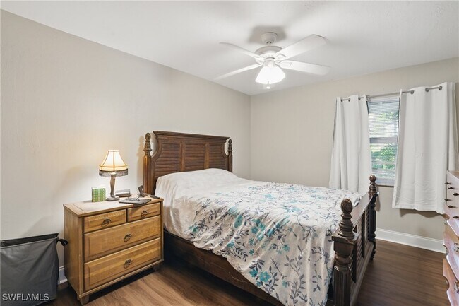 11580 Dean St in Bonita Springs, FL - Building Photo - Building Photo