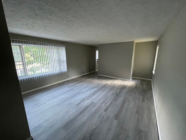 1001 N Tillotson Ave in Muncie, IN - Building Photo - Building Photo