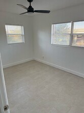 2112 9th Ave N in St. Petersburg, FL - Building Photo - Building Photo