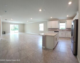 2112 Live Oak Lake Rd in St. Cloud, FL - Building Photo - Building Photo