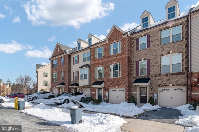 property at 7627 Hamilton Xing