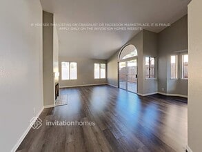 8249 Calla Way in Sacramento, CA - Building Photo - Building Photo