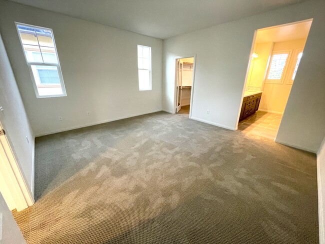 179 Stage Trail Rd. in Camarillo, CA - Building Photo - Building Photo