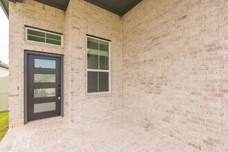 10726 Pine Pink in Conroe, TX - Building Photo - Building Photo