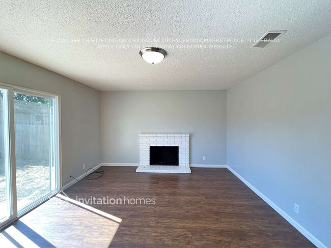 137 Hastings Ave in Vallejo, CA - Foto de edificio - Building Photo