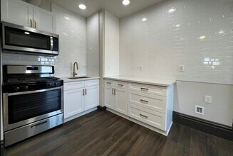 345 N Van Ness Ave in Fresno, CA - Building Photo - Building Photo