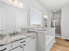 9009 Lonestar River Ln in Houston, TX - Building Photo - Building Photo