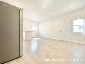 2510 London St in Los Angeles, CA - Building Photo - Building Photo