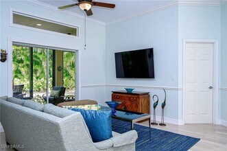 7106 Lone Oak Blvd in Naples, FL - Building Photo - Building Photo