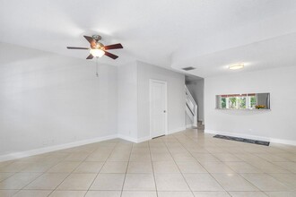 925 Kokomo Key Ln in Delray Beach, FL - Building Photo - Building Photo