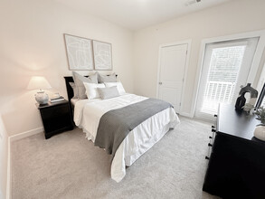 South Fork Village in Belmont, NC - Building Photo - Building Photo
