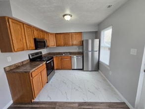 5806 Folgate Ct in Capitol Heights, MD - Building Photo - Building Photo