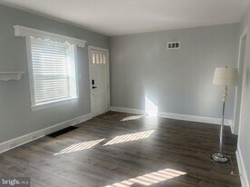 1109 W James St in Norristown, PA - Building Photo