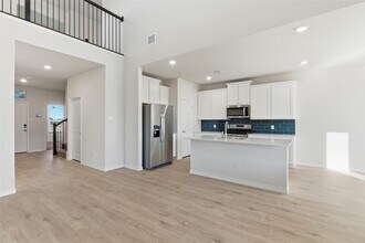 115 Sophie Dr in Princeton, TX - Foto de edificio - Building Photo