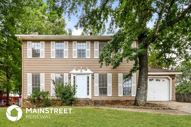 904 Pine Forest Cir