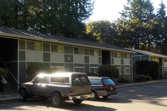 Z_Norwegian Wood in Gig Harbor, WA - Foto de edificio - Building Photo