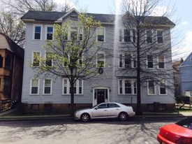 62-64 Cambridge St Apartments