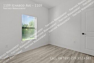 1109 Ichabod Ave-Unit -1109 in Lehigh Acres, FL - Building Photo - Building Photo