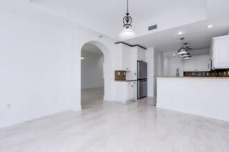 20890 NE 31st Pl in Aventura, FL - Building Photo - Building Photo