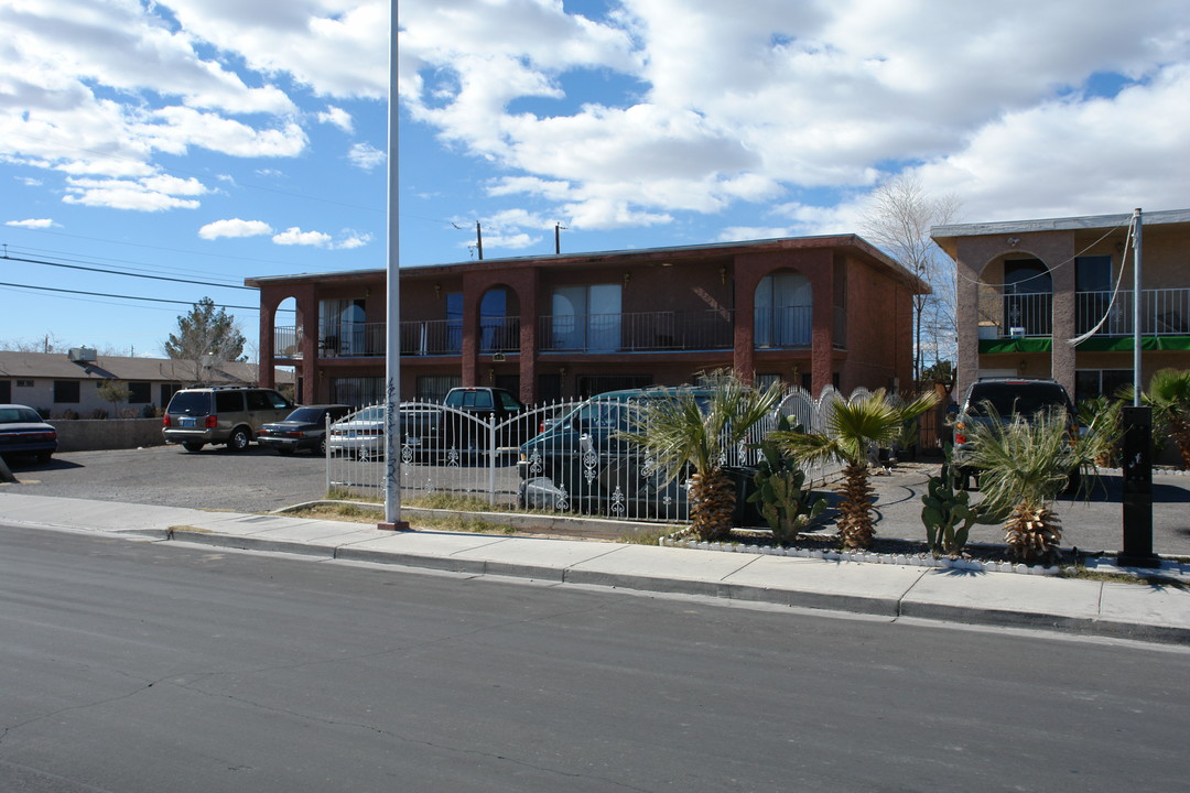 1801 Ringe Ln in Las Vegas, NV - Foto de edificio