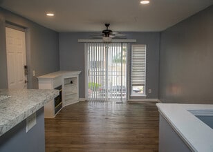 544 Donatello Ave in Charlotte, NC - Building Photo - Building Photo