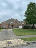 8855 Marston Way in Montgomery, AL - Building Photo