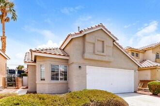 1027 Overture Dr in Las Vegas, NV - Building Photo - Building Photo