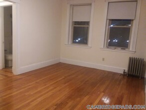1610 Massachusetts Ave in Cambridge, MA - Building Photo - Building Photo